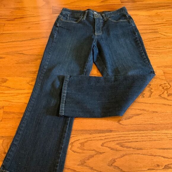 Lee denim jeans Size 10Petite. Comfort waistband and High waist - Picture 1 of 7